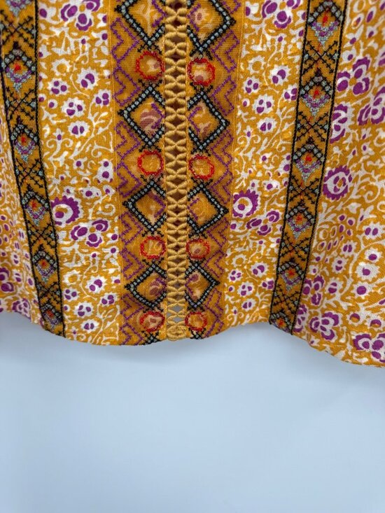 Women’s Anthropologie Maeve Embroidered Boho Top •Size 6 yellow festival - Picture 6 of 16